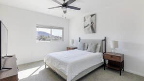 1 bedroom, desk, iron/ironing board, WiFi