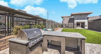 Landing at Summit on Boulder - 2 Bedrooms in Va...