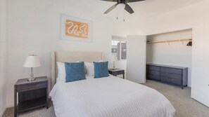 2 sovrum, skrivbord, strykjärn/strykbräda och wi-fi