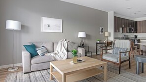 Smart TV - Landing | Stylish 1BD, Gym, Clubhouse (Garland)