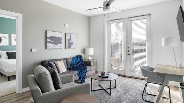 Smart TV - Landing | Beautiful 2BD, Gym, Clubhouse (Garland)