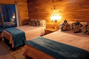 2 bedrooms - Log cabin. (Mazamitla)