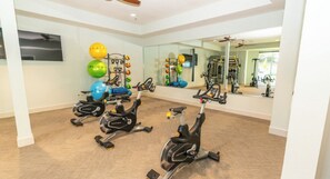 Fitness facility - Landing | Amazing 1BD, Clubhouse, Yoga Studio (Conroe)