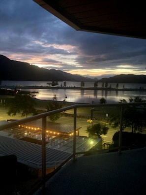 Terrace/patio - Lakefront Haven | Mtn View Condo Steps from Beach (Harrison Hot Springs)