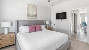 1 chambre, bureau, fer et planche à repasser, Wi-Fi