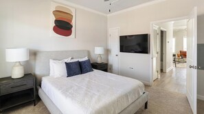 1 chambre, bureau, fer et planche à repasser, Wi-Fi