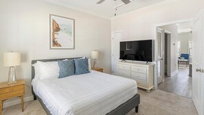 1 habitación, escritorio, tabla de planchar con plancha y wifi 