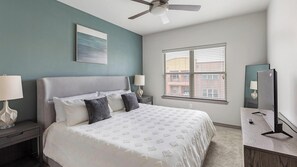 2 bedrooms, desk, iron/ironing board, WiFi - Landing | Amazing 2BD, Game Room, Pool (Fort Worth)