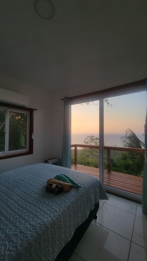 2 عدّة غرف نوم وواي فاي وملاءات أسرّة