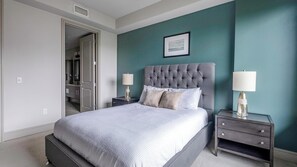 2 Schlafzimmer, Schreibtisch, Bügeleisen/Bügelbrett, WLAN