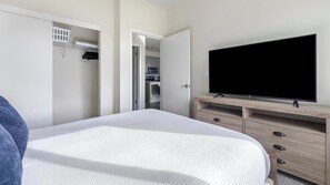 2 多间卧室、办公桌、熨斗/熨衣板、WiFi