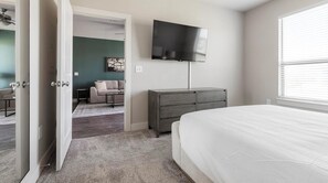 1 Schlafzimmer, Schreibtisch, Bügeleisen/Bügelbrett, WLAN