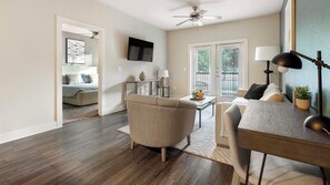 1 bedroom, desk, iron/ironing board, WiFi - Landing | Beautiful 1BD, Game Room, Gym (New Braunfels)