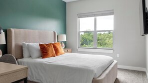 1 chambre, bureau, fer et planche à repasser, Wi-Fi