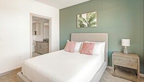 1 bedroom, desk, iron/ironing board, WiFi - Landing at Alma Hub 121 - 1 Bedroom in Mc Kinney (Allen)