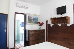 Classic Triple Room | Free WiFi - Pousada Santa Rita (Paraty)
