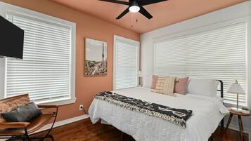 2 bedrooms, Internet, bed sheets