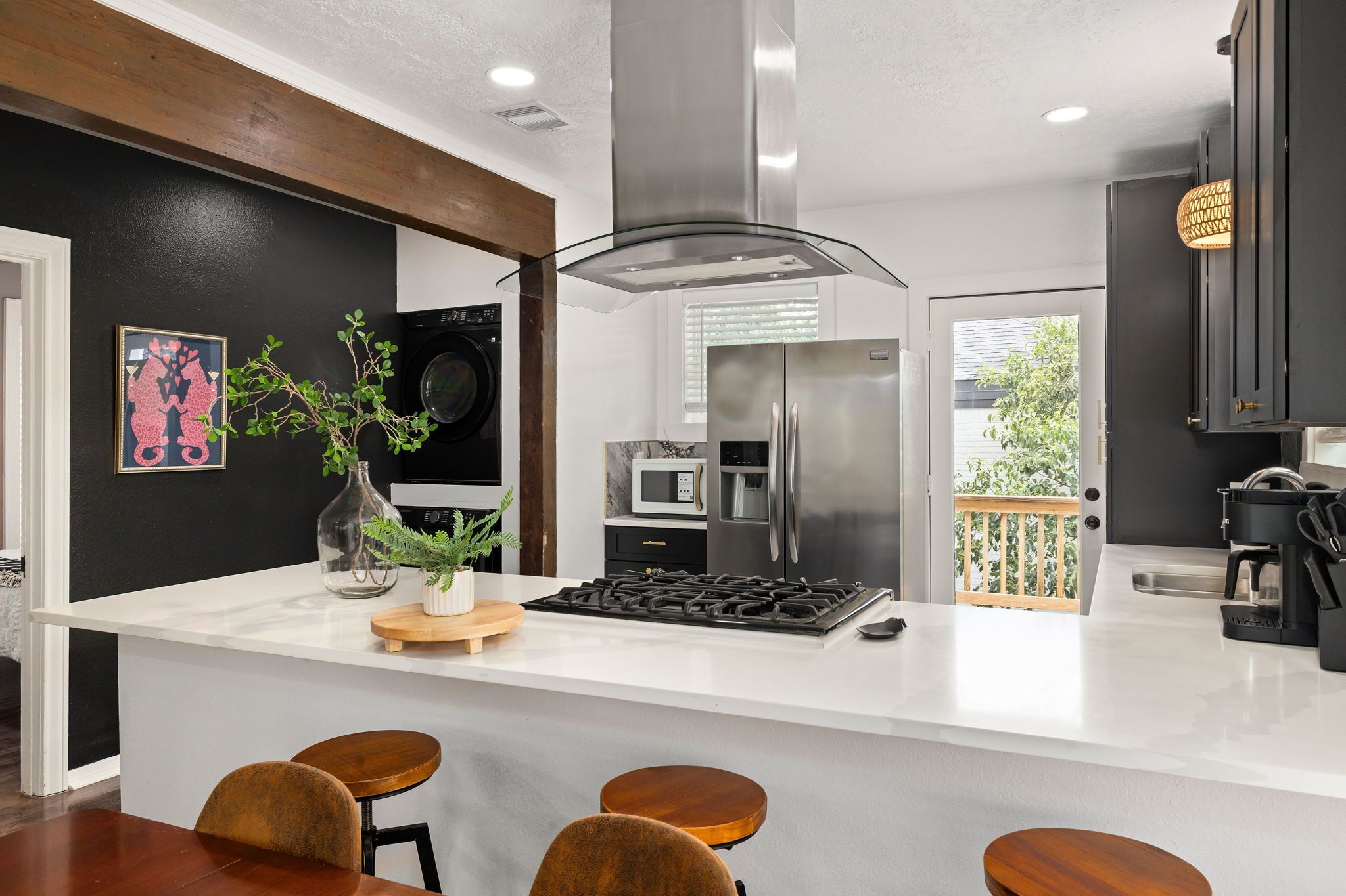 Microwave, oven, stovetop, dishwasher