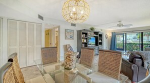 Interior - Lido by the Beach (Sarasota)