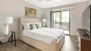 1 間睡房、書桌、熨斗/熨衫板、Wi-Fi