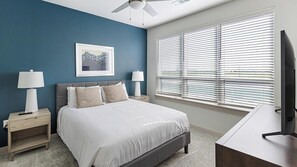 1 bedroom, desk, iron/ironing board, WiFi