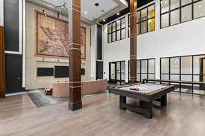 Games room - Landing | Modern 1BD, Game Room, Courtyard (Austin)