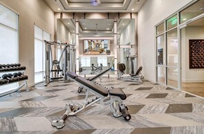 Fitness facility - Landing | Chic 1BD, Game Room, Pool (San Antonio)
