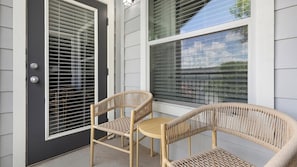 Terrace/patio - Landing | Incredible 1BD, Gym, Pool (San Antonio)