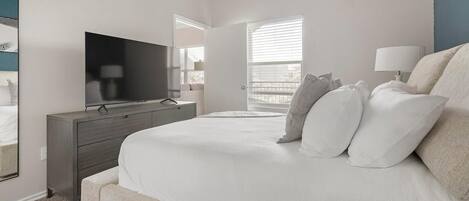 1 bedroom, desk, iron/ironing board, WiFi