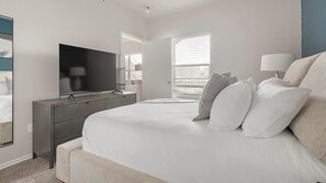 1 bedroom, desk, iron/ironing board, WiFi