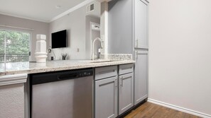 Fridge, dining tables - Landing at Kenzie Park - 1 Bedroom in Heritage ... (San Antonio)