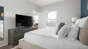 1 bedroom, desk, iron/ironing board, WiFi