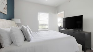 1 bedroom, desk, iron/ironing board, WiFi