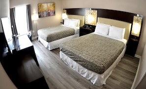 Double Room | Desk, laptop workspace, iron/ironing board, free WiFi - Coastal Comfort Hotel (Loris)