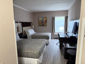 Desk, laptop workspace, iron/ironing board, free WiFi