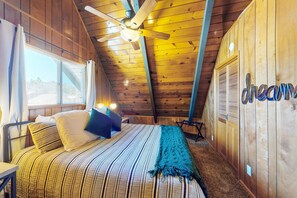 Baita, letti multipli, accesso alla piscina, vista montagna (VC643) | 3 camere, con stile personalizzato, con arredamento individuale