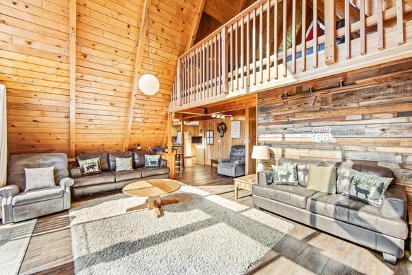 Cabin, Multiple Beds, Pool Access, Mountain View (VC653) | Living area