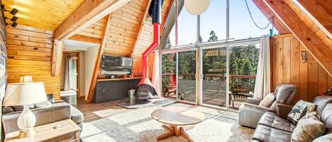 Cabin, Multiple Beds, Pool Access, Mountain View (VC653) | Living area | Fireplace