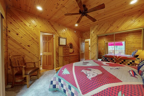Chalet, Multiple Beds, Pool Access, Mountain View (VC569) | 6 bedrooms, individually decorated, individually furnished, bed sheets