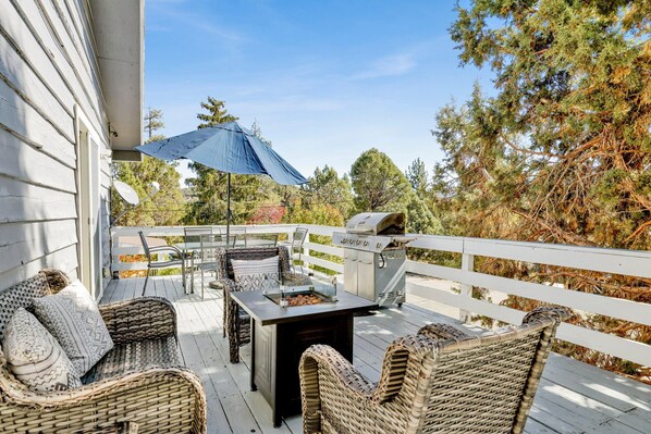 Cabin, Multiple Beds, Pool Access, Mountain View (VC609) | Property grounds