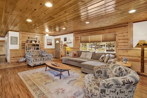 Cabin, Multiple Beds, Hot Tub, Mountain View (VC610) | Living area | Fireplace