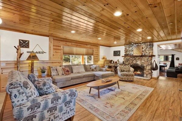 Cabin, Multiple Beds, Hot Tub, Mountain View (VC610) | Living area | Fireplace - Entertainment Cabin #610 (Big Bear City)