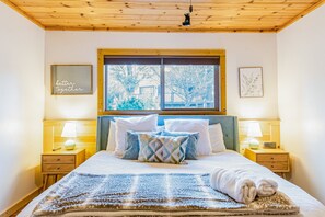 Baita, letti multipli, idromassaggio, vista montagna (VC610) | Con stile personalizzato, con arredamento individuale, lenzuola