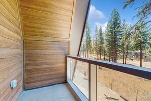 Chalet, Multiple Beds, Pool Access, Mountain View (VC350) | View from room
