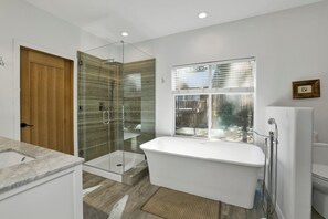 Chalet, Multiple Beds, Pool Access, Mountain View (VC603) | Bathroom | Towels - Hillside Hideaway #603 (Big Bear Lake)