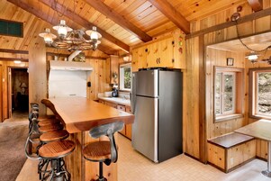 Cabin, Multiple Beds, Pool Access, Mountain View (VC713) | Private kitchen | Coffee/tea maker