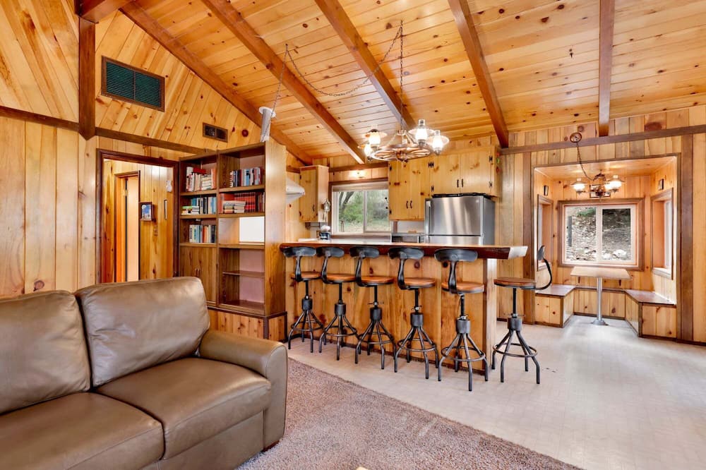 Idle Ours Cabin #713