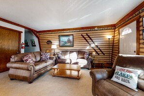 Cabin, Multiple Beds, Pool Access, Mountain View (VC124) | Living area | Fireplace