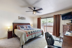 Cabin, Multiple Beds, Pool Access, Mountain View (VC554) | Individually decorated, individually furnished, bed sheets