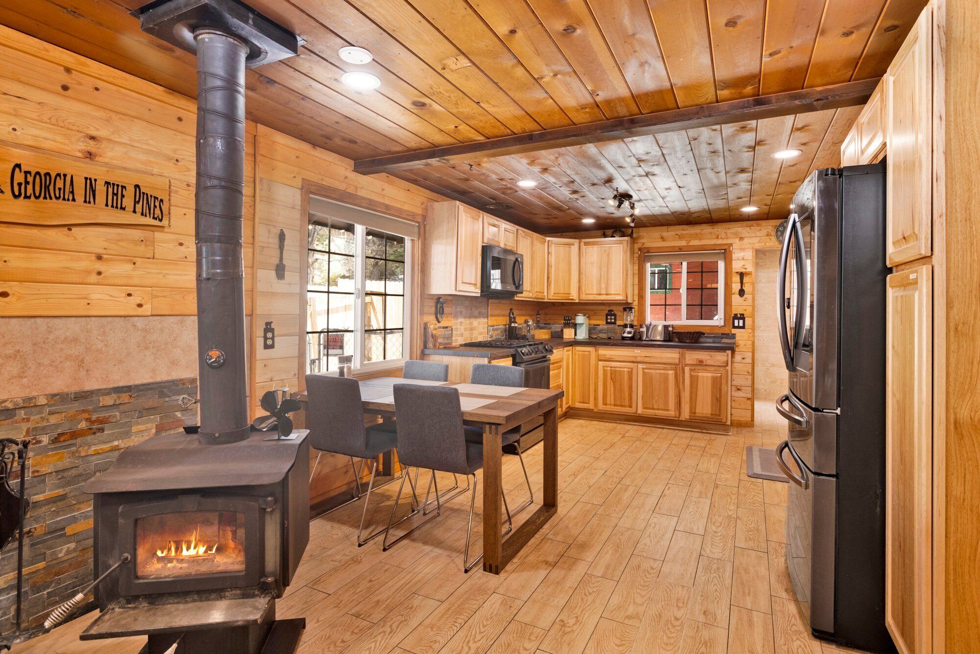 Cabin, Multiple Beds, Pool Access, Mountain View (2544) | Private kitchen